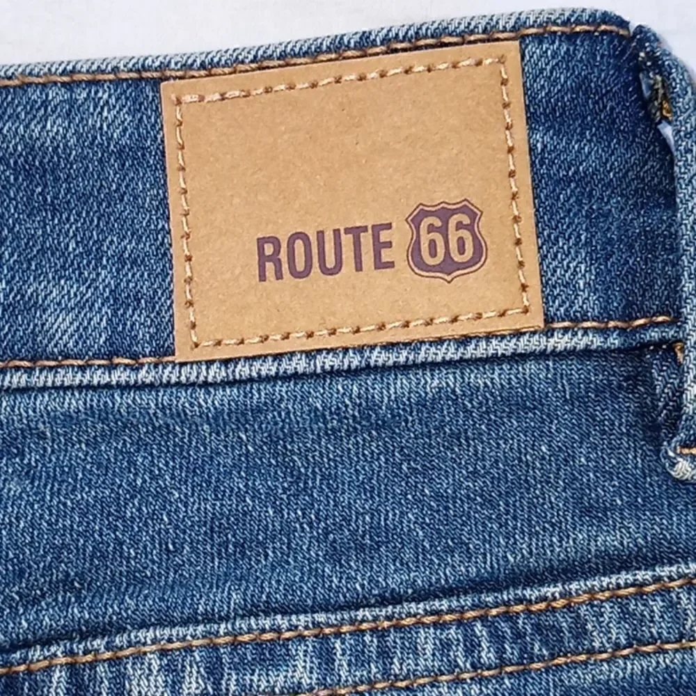 Women's Mid Rise Skinny Jeans